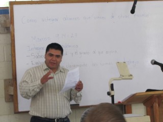 Cesar Vasquez giving a lecture