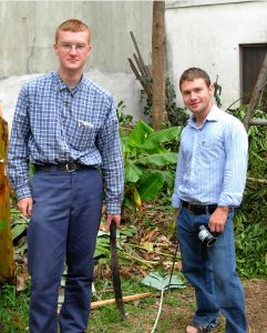 Daniel Meyer (l) and Jonathan Bear (r) live in Santa Rosita.