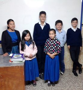 Roxana and her students.