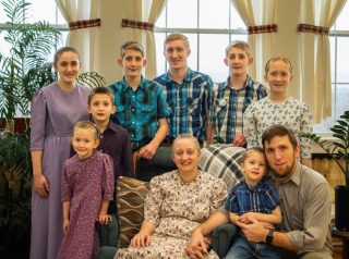 Andrew and Lauretta and family