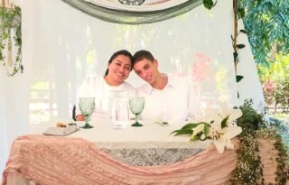 Dustin and Priscila (Muñoz) Hartzler