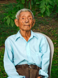 Francisco (Chico) Segura was the deacon in Oratorio.