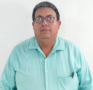 Donaldo Alvarez, 45. Commissioned minister in the Jesús es El Camino congregation, San Sur, 2018.