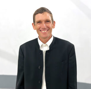 Galen Miller, 40. Ordained in the Monte de los Olivos congregation in San Bartolomé, 2023.