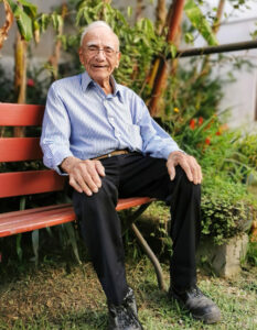 Jorge Avila, 98. Ordained deacon in the Lirio de los Valles congregation in Guatemala City, 1993. Retired.
